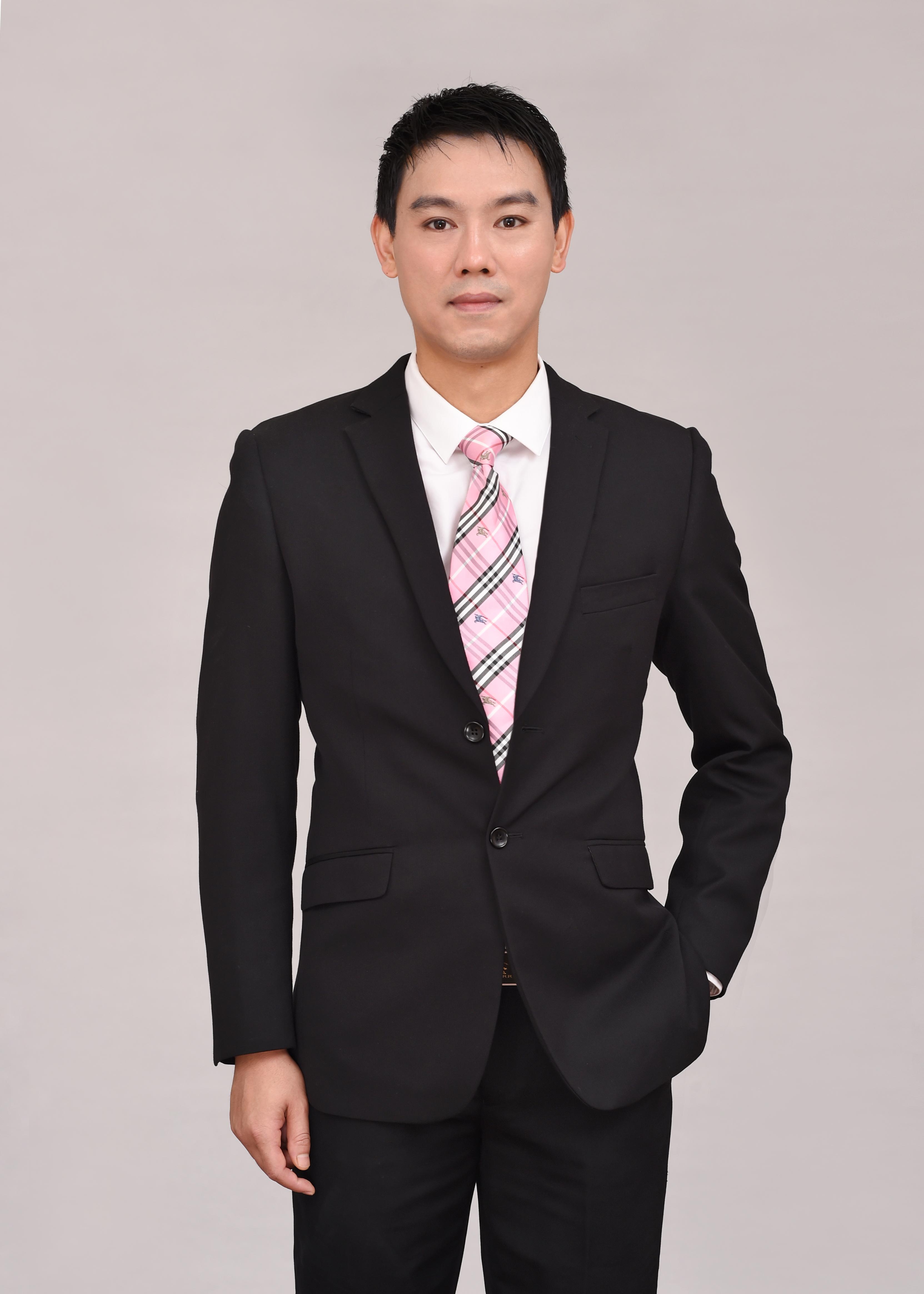 陈俊全 视觉与舞美负责人